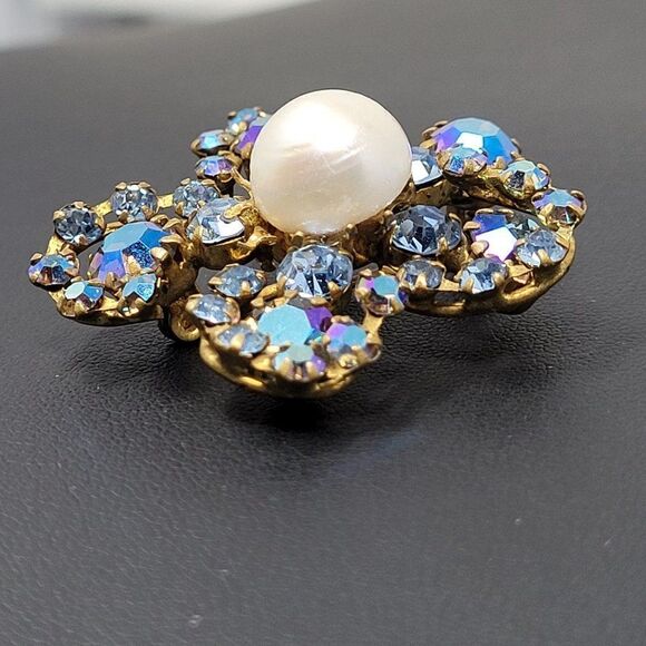 Vintage Signed Austrian Crystal Butterfly Pin Brooch AB Blue Faux Pearl Center - Picture 8 of 9